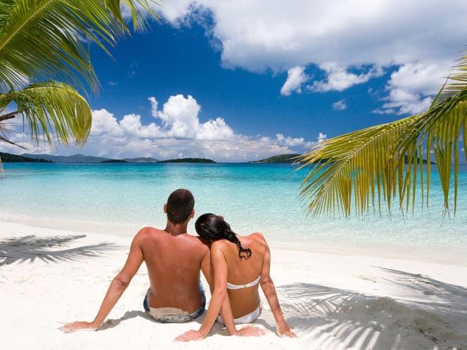 Spring break travel for young couples