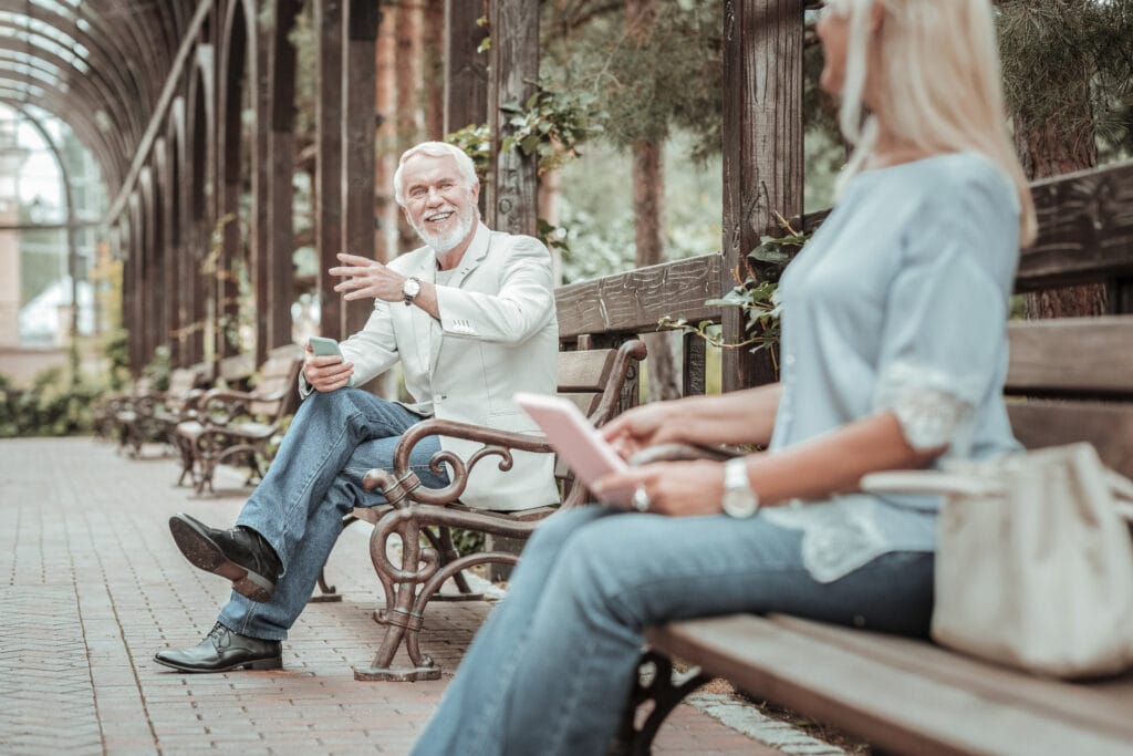 men's happiness as they age