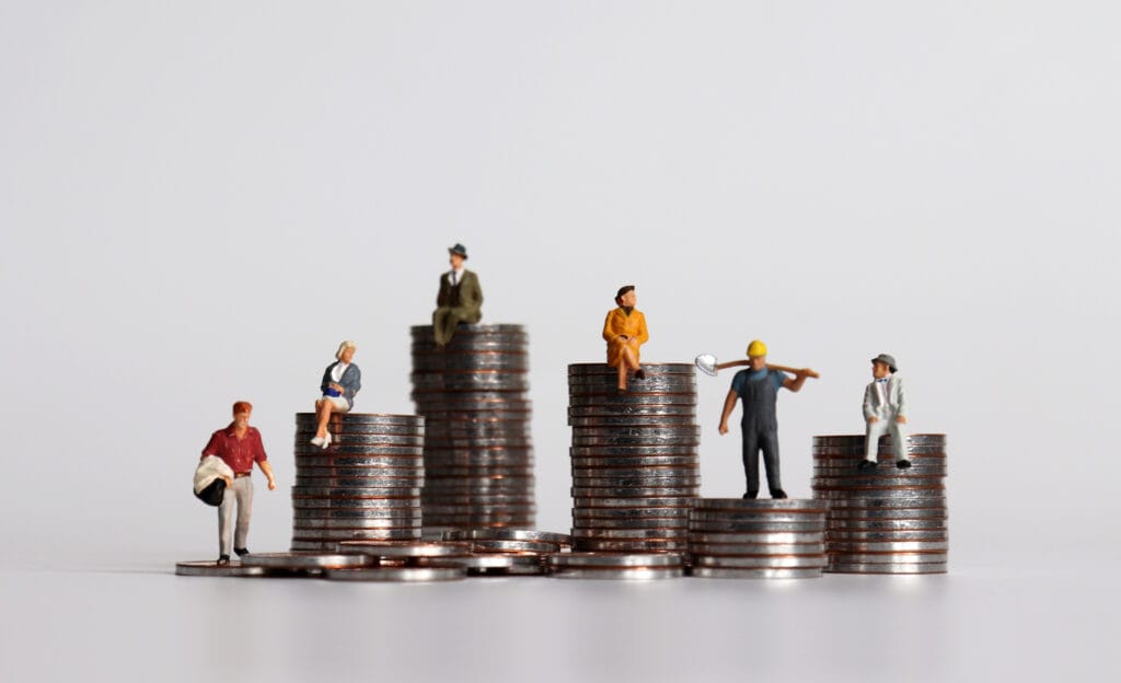 More Money More Problems: Hereâ€™s 14 Reasons Why The Rich Hate Poor People