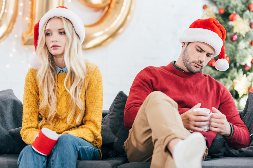 9 Social Pressures DINK Couples Encounter During Big Holidays
