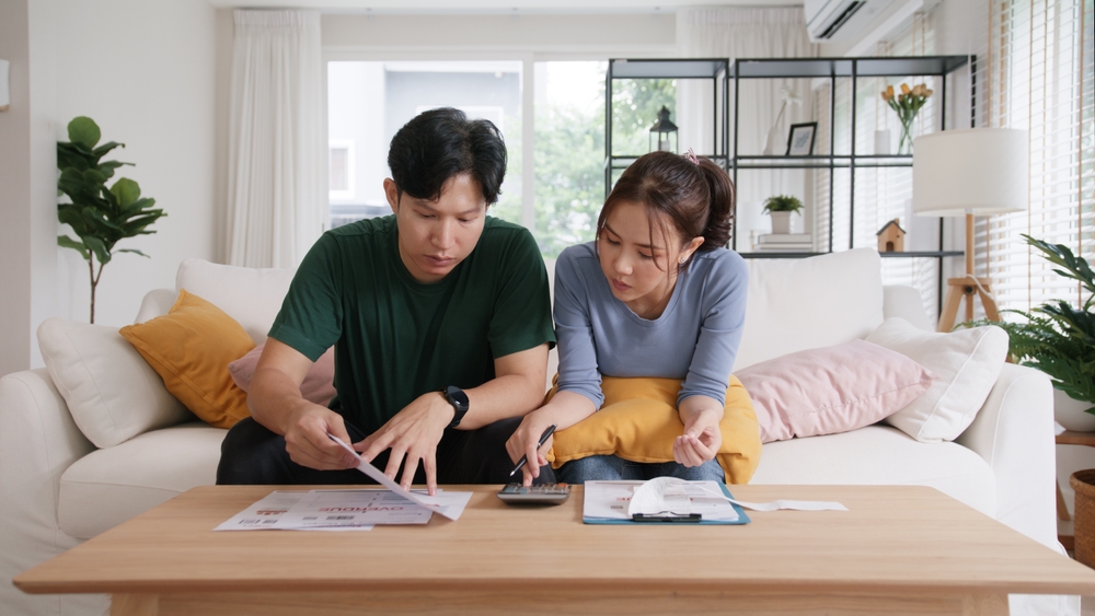 The Holiday Spending Hangover That Lingers Into February